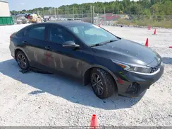 3KPF24AD9PE631411 2023 KIA FORTE