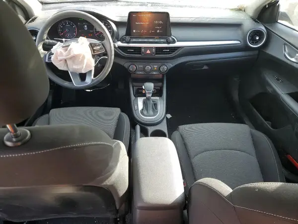 3KPF24AD9PE636575 2023 KIA FORTE - Image 8