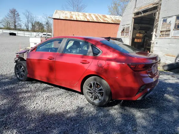 3KPF24AD9PE640867 2023 KIA FORTE - Image 2