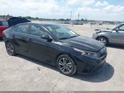 3KPF24AD9PE643087 2023 KIA FORTE