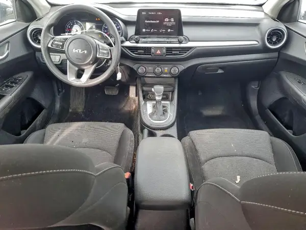 3KPF24AD9PE644157 2023 KIA FORTE - Image 8