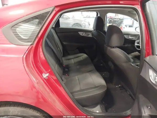 3KPF24AD9PE648533 2023 KIA FORTE - Image 8