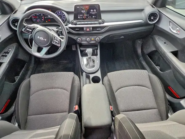 3KPF24AD9PE648726 2023 KIA FORTE - Image 8