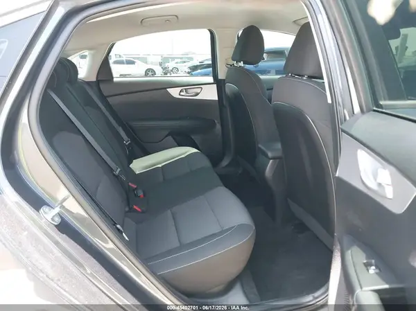 3KPF24AD9PE651920 2023 KIA FORTE - Image 8
