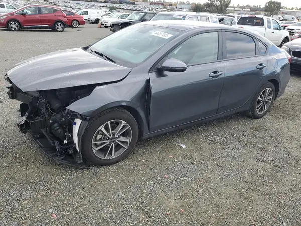 3KPF24AD9PE654607 2023 KIA FORTE - Image 1