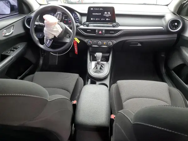 3KPF24AD9PE656020 2023 KIA FORTE - Image 8