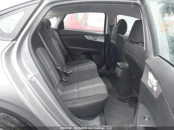 3KPF24AD9PE660245 2023 KIA FORTE - Image 8