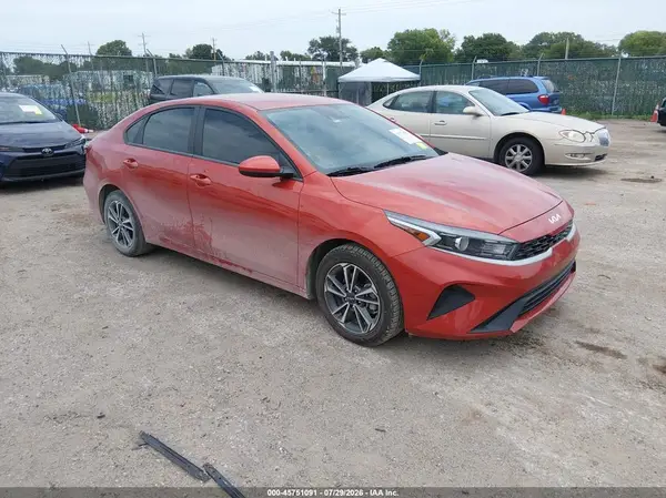 3KPF24AD9PE666739 2023 KIA FORTE - Image 1