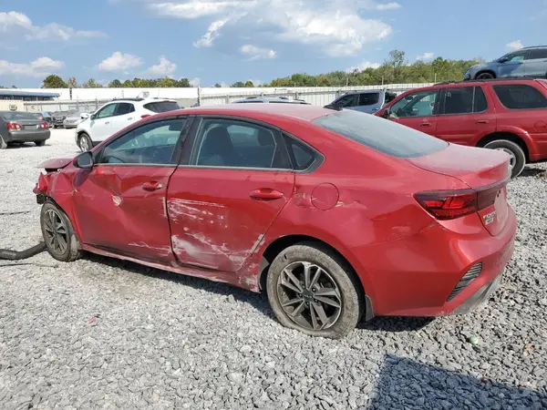 3KPF24AD9PE675831 2023 KIA FORTE - Image 2