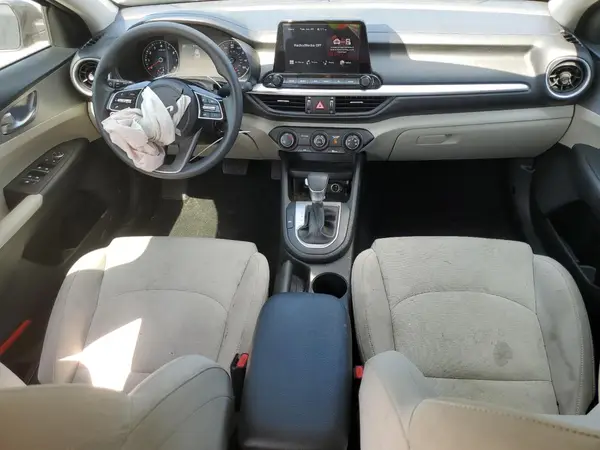 3KPF24AD9PE678695 2023 KIA FORTE - Image 8