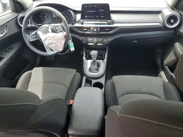 3KPF24AD9PE684593 2023 KIA FORTE - Image 8