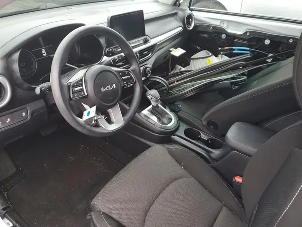 3KPF24AD9PE694914 2023 KIA FORTE - Image 8