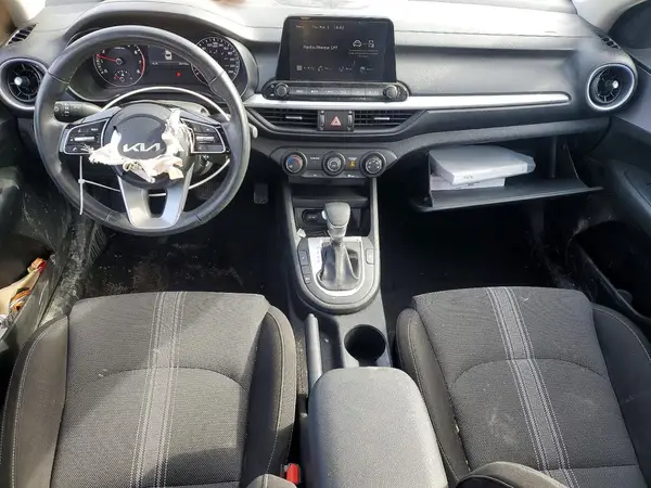 3KPF24AD9PE713199 2023 KIA FORTE - Image 8
