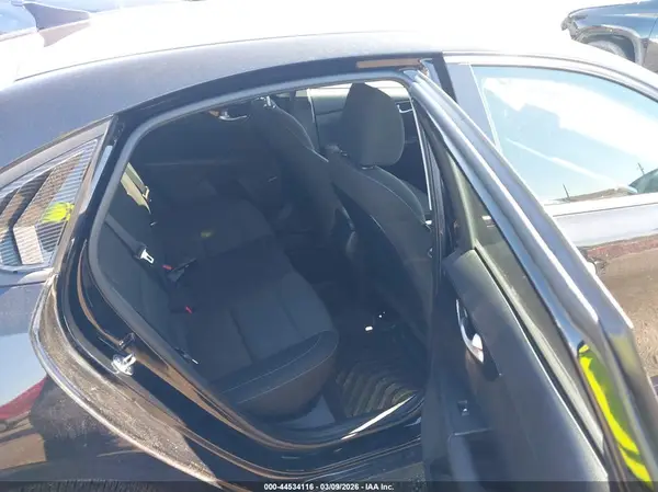 3KPF24AD9RE694933 2024 KIA FORTE - Image 8