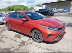 3KPF24AD9RE697377 2024 KIA FORTE
