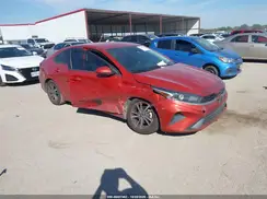 3KPF24AD9RE702884 2024 KIA FORTE