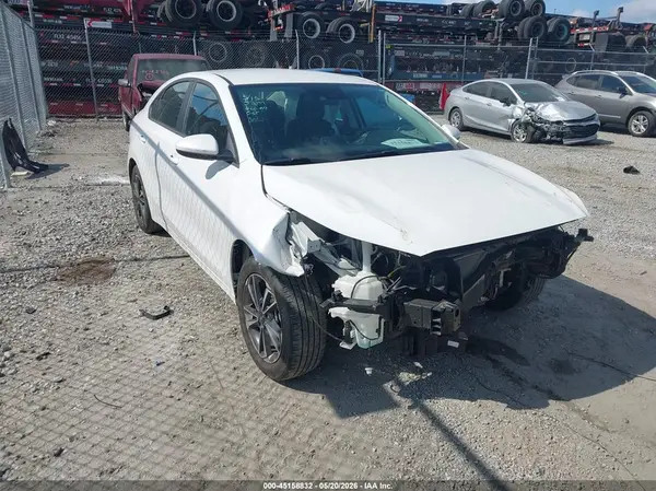 3KPF24AD9RE706207 2024 KIA FORTE - Image 1