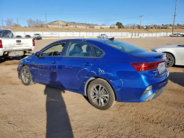3KPF24AD9RE706238 2024 KIA FORTE - Image 2