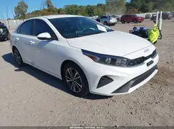 3KPF24AD9RE706806 2024 KIA FORTE