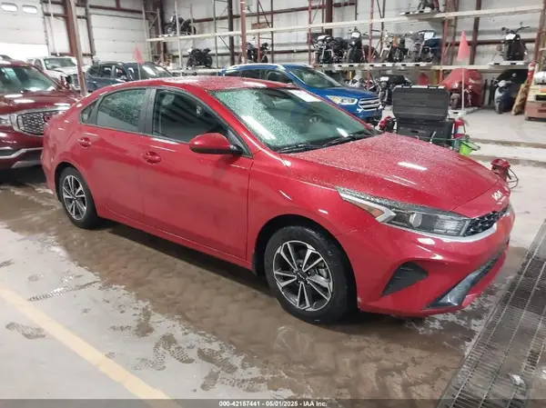 3KPF24AD9RE709141 2024 KIA FORTE - Image 1