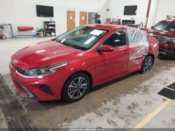 3KPF24AD9RE709141 2024 KIA FORTE - Image 2
