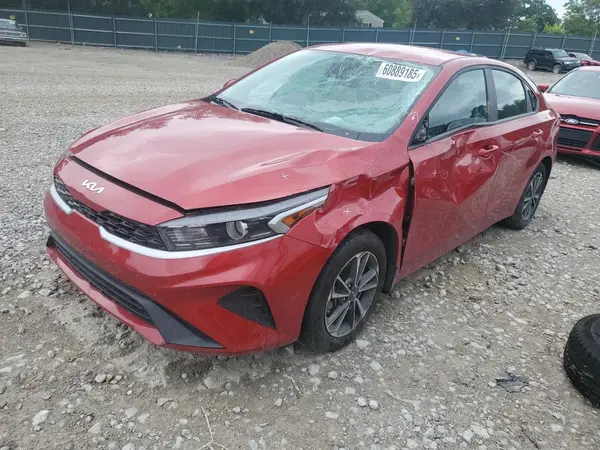 3KPF24AD9RE709155 2024 KIA FORTE - Image 1