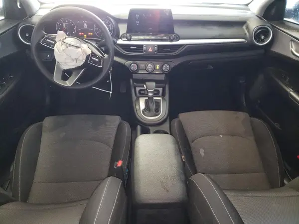 3KPF24AD9RE713383 2024 KIA FORTE - Image 8