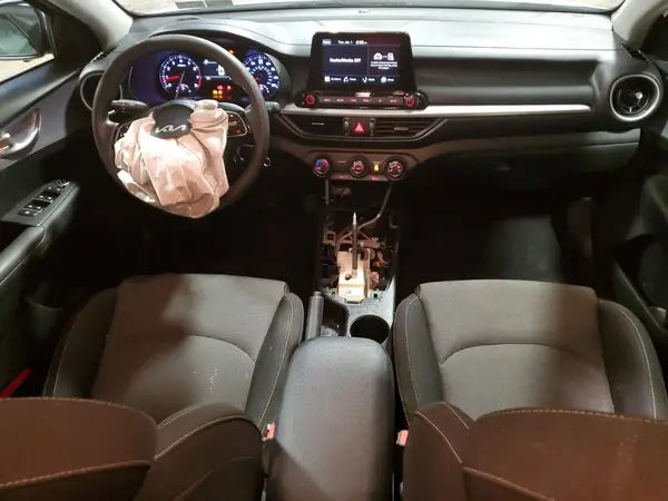 3KPF24AD9RE720799 2024 KIA FORTE - Image 8