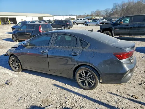 3KPF24AD9RE720849 2024 KIA FORTE - Image 2