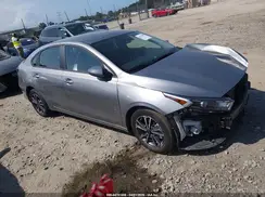 3KPF24AD9RE721709 2024 KIA FORTE