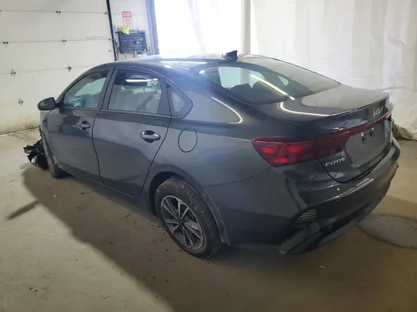 3KPF24AD9RE723296 2024 KIA FORTE - Image 2