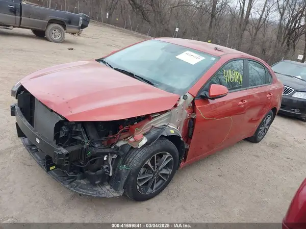 3KPF24AD9RE730734 2024 KIA FORTE - Image 2