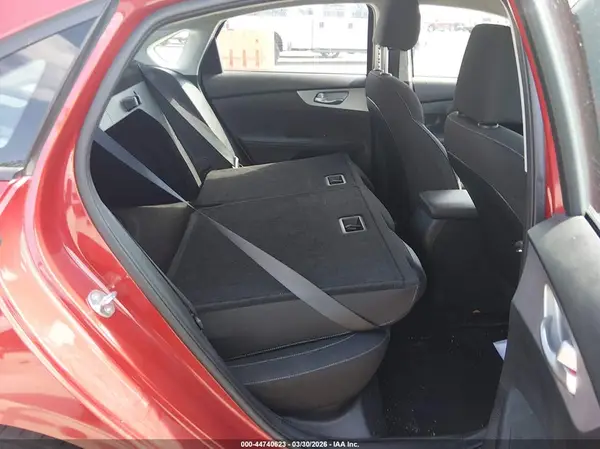 3KPF24AD9RE732130 2024 KIA FORTE - Image 8
