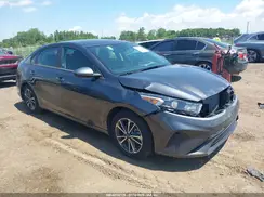 3KPF24AD9RE740616 2024 KIA FORTE