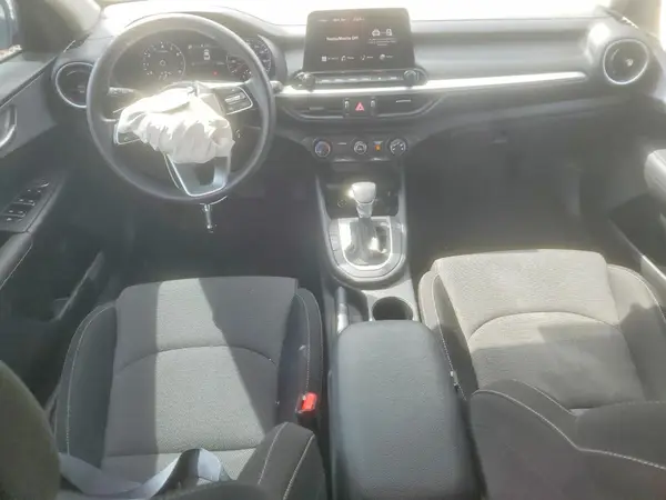 3KPF24AD9RE740955 2024 KIA FORTE - Image 8