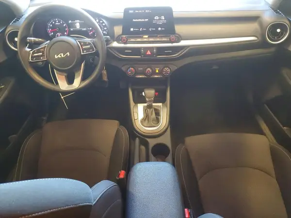 3KPF24AD9RE744147 2024 KIA FORTE - Image 8