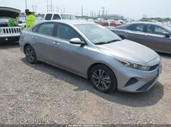 3KPF24AD9RE744519 2024 KIA FORTE