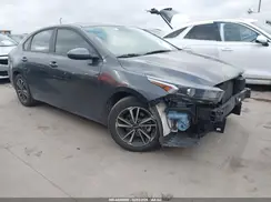 3KPF24AD9RE748005 2024 KIA FORTE