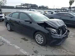 3KPF24AD9RE749512 2024 KIA FORTE