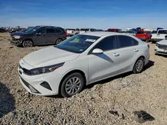 3KPF24AD9RE750238 2024 KIA FORTE