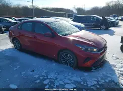 3KPF24AD9RE752054 2024 KIA FORTE