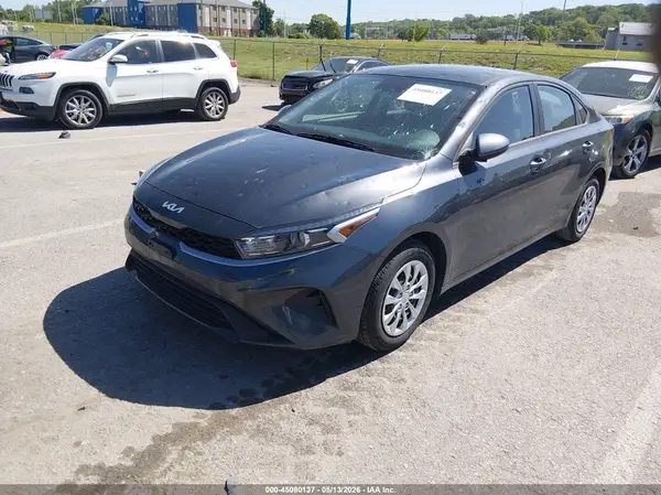 3KPF24AD9RE754466 2024 KIA FORTE - Image 2