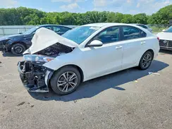 3KPF24AD9RE758033 2024 KIA FORTE