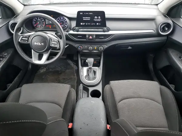 3KPF24AD9RE759991 2024 KIA FORTE - Image 8