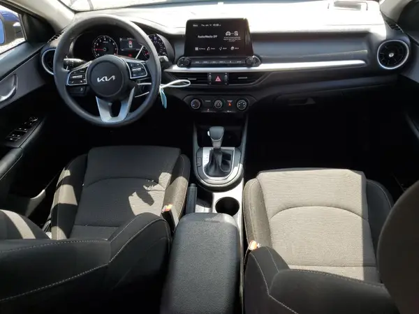 3KPF24AD9RE761269 2024 KIA FORTE - Image 8