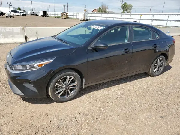 3KPF24AD9RE764186 2024 KIA FORTE - Image 1