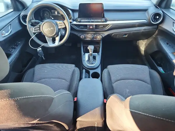 3KPF24AD9RE766519 2024 KIA FORTE - Image 8
