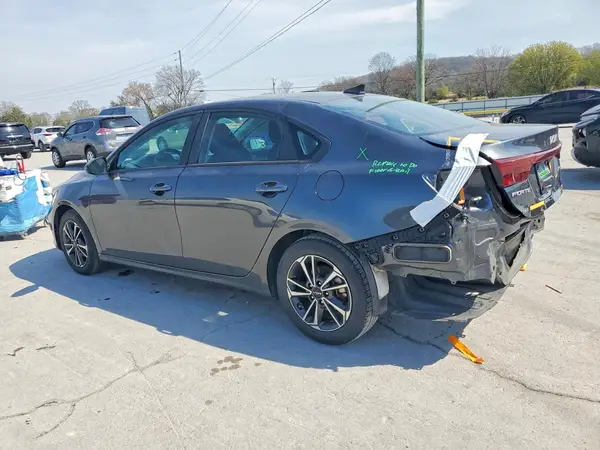 3KPF24AD9RE767007 2024 KIA FORTE - Image 2