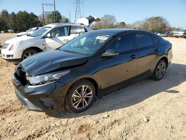 3KPF24AD9RE777147 2024 KIA FORTE - Image 1