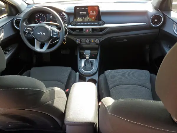 3KPF24AD9RE777147 2024 KIA FORTE - Image 8